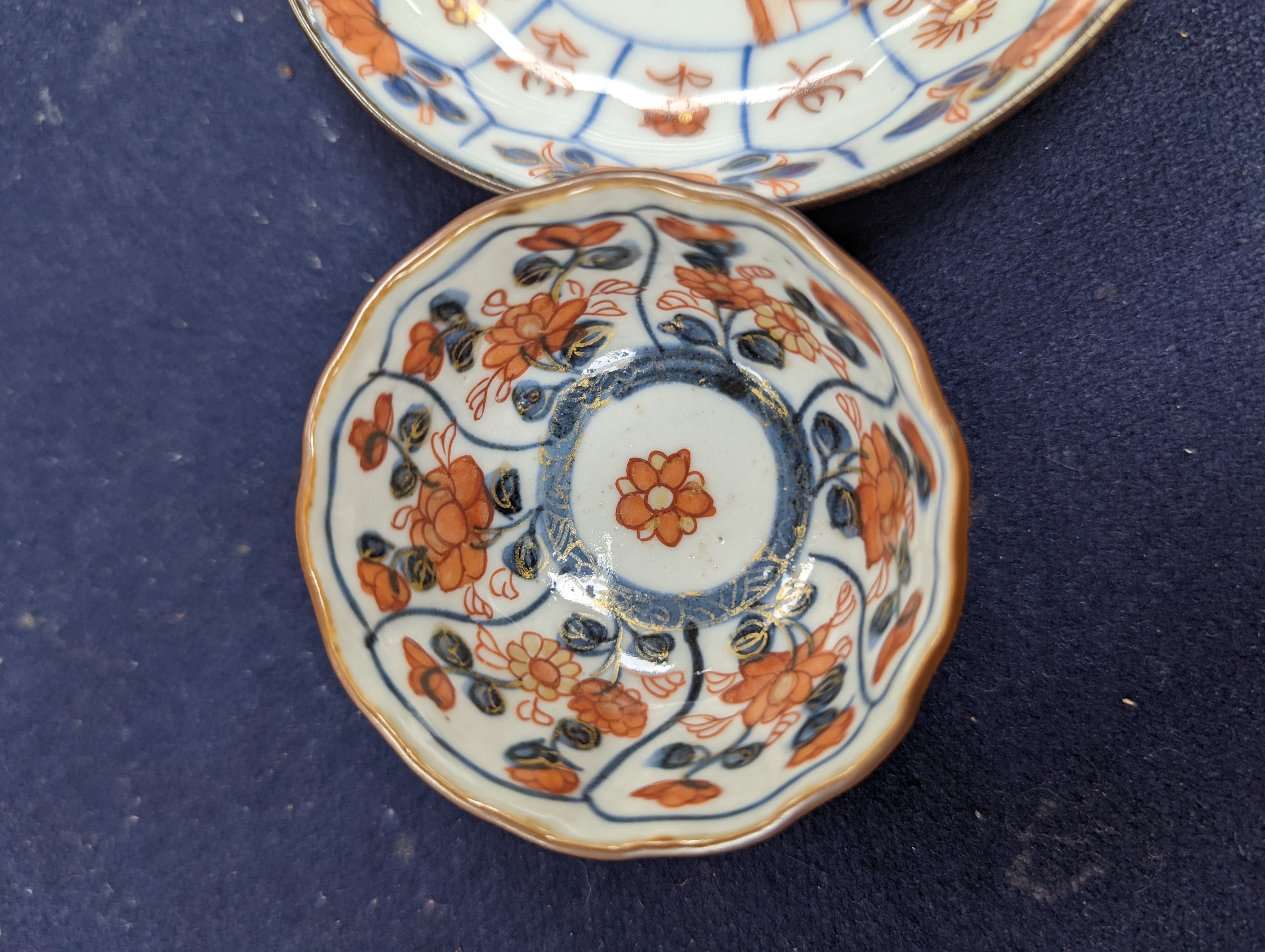 Six Chinese export porcelain teabowls and saucers, Kangxi to early Qianlong period. Provenance - Mona Sattin collection of miniature cups and saucers, collection no.s 310, 317, 324-326 and 328.